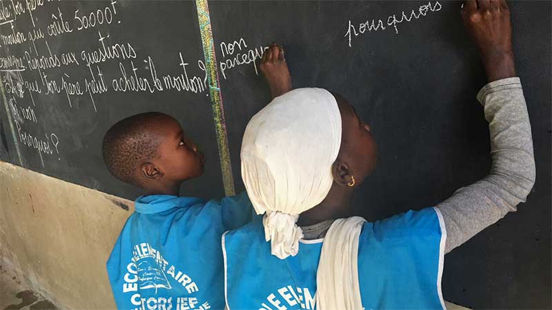 Education Les Avantages Du Bilinguisme Seneplus