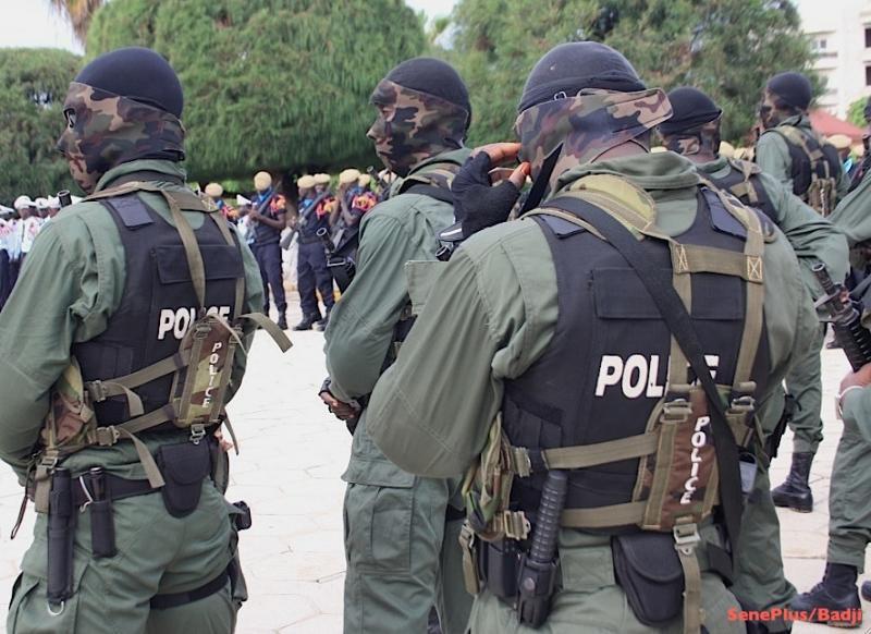 LE DRAPEAU NATIONAL REMIS A 140 POLICIERS EN PARTANCE POUR GAO  SenePlus